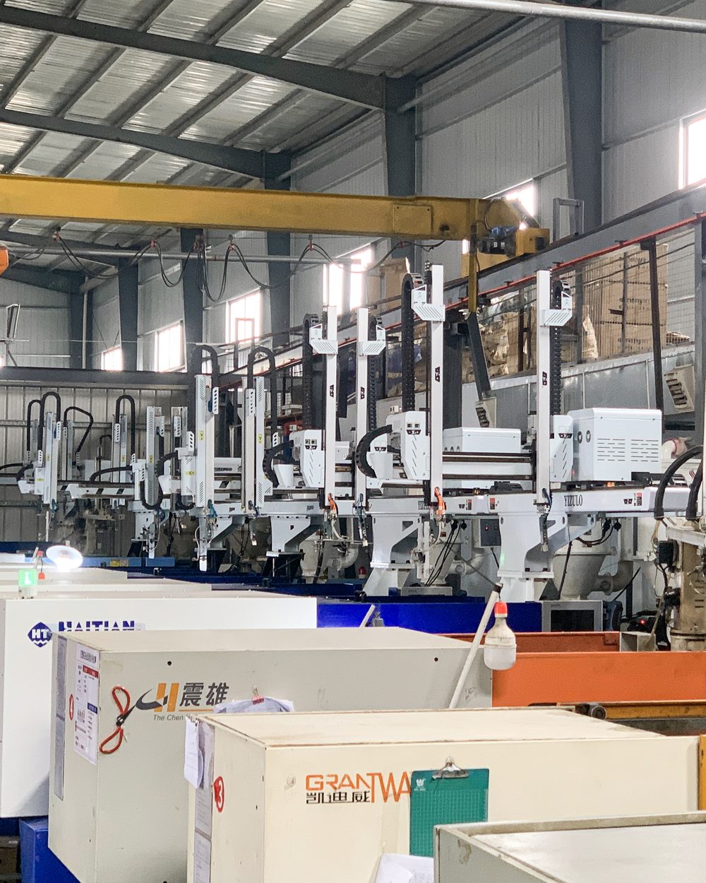 Injection moulding shop producing the plastic housings